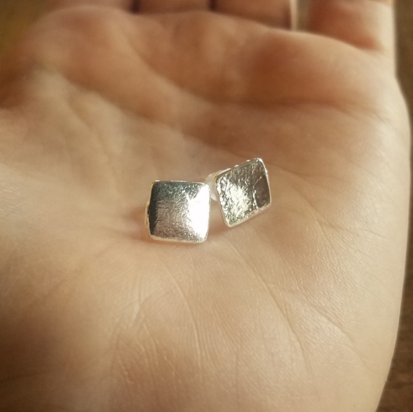 NWOT Silver Square Studs - Picture 4 of 7